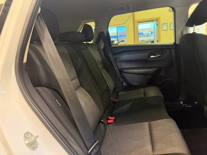 2025 Nissan Rogue SV Sport Utility 4D AWD