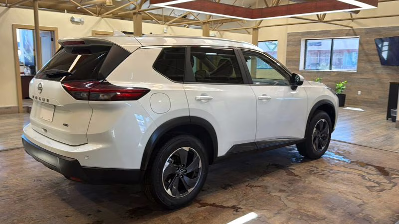 2025 Nissan Rogue SV Sport Utility 4D AWD