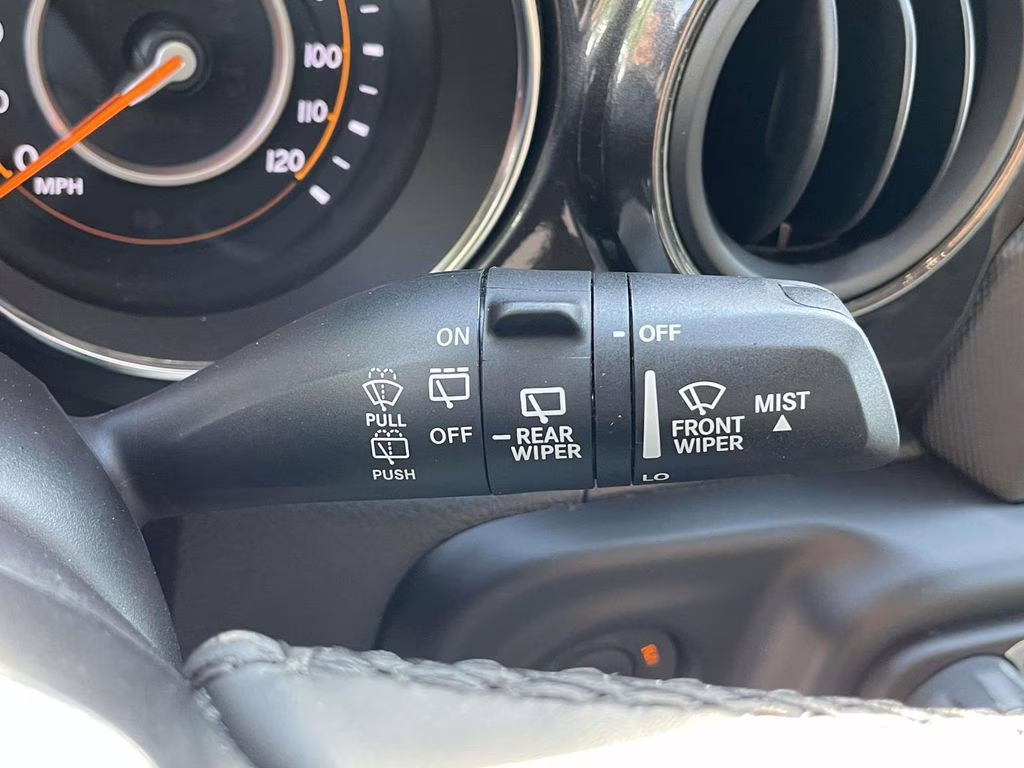 2022 Granite Crystal Metallic Clearcoat Jeep Wrangler Unlimited Sport Altitude 4X4 SUV