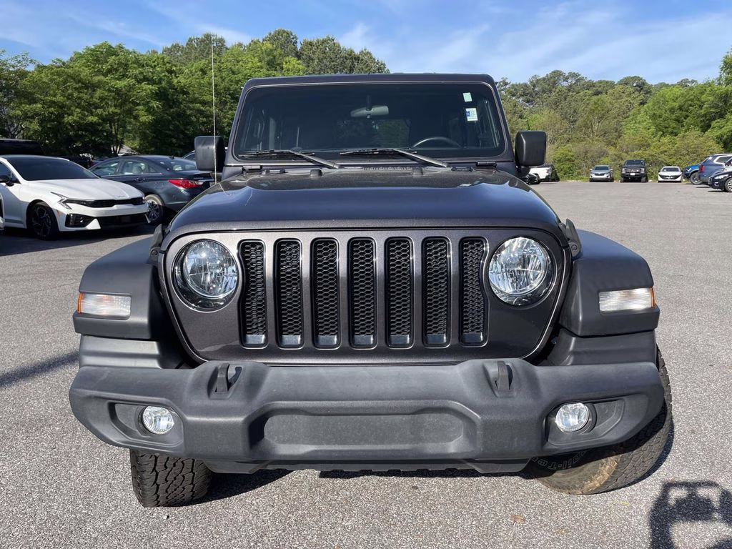 2022 Granite Crystal Metallic Clearcoat Jeep Wrangler Unlimited Sport Altitude 4X4 SUV