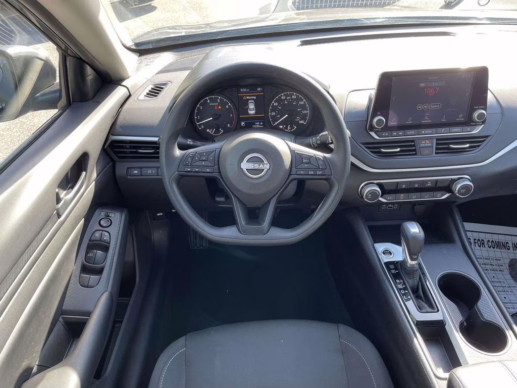 2025 Gun Metallic Nissan Altima 2.5 S FWD Sedan