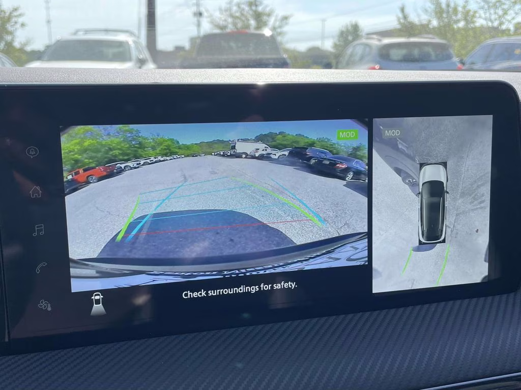 2025 Super Black Nissan Kicks SR AWD SUV