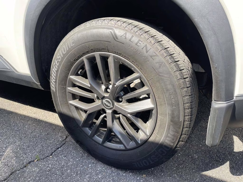 2023 Glacier White Nissan Rogue S AWD SUV