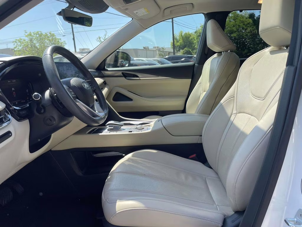 2023 Majestic White INFINITI QX60 LUXE AWD SUV