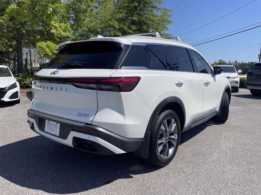 2023 Majestic White INFINITI QX60 LUXE AWD SUV
