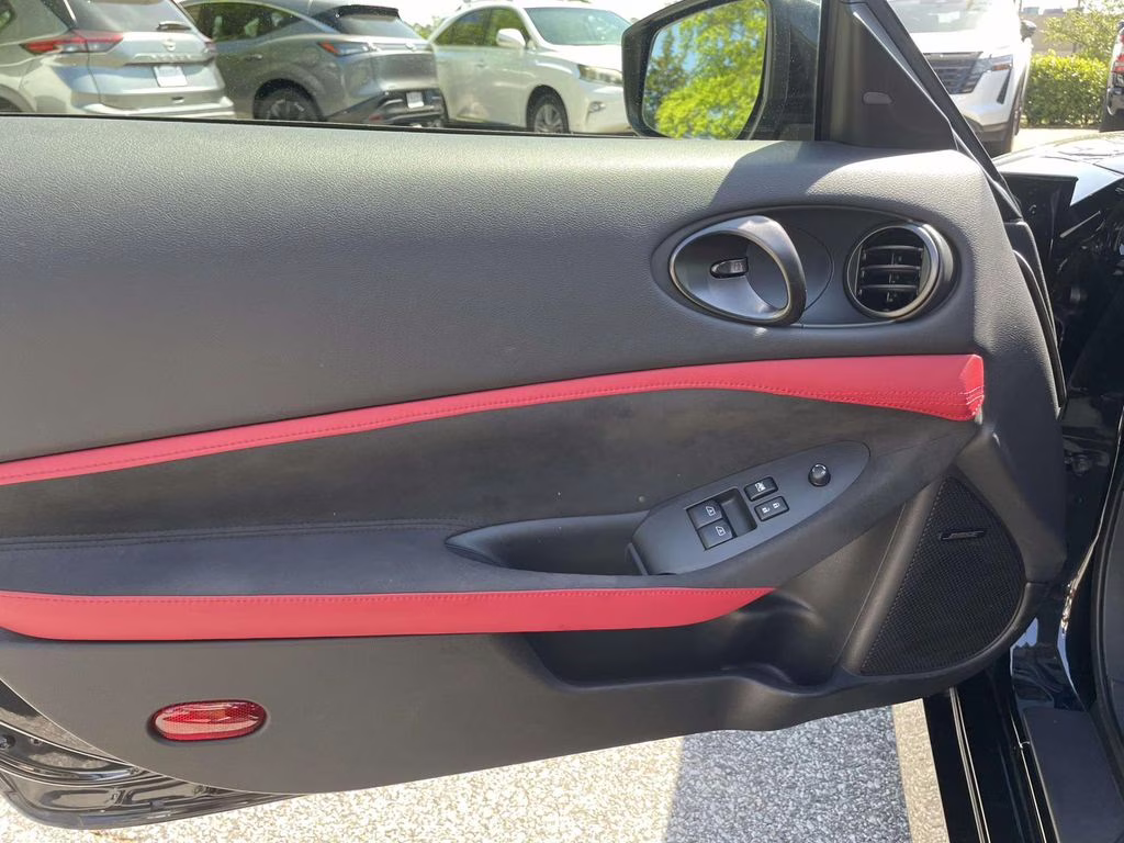 2025 Black Diamond Pearl Nissan Z Performance RWD Coupe