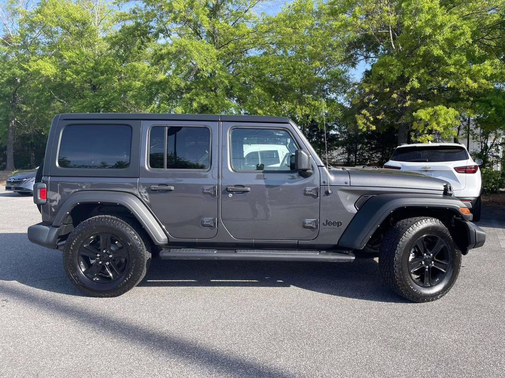 2022 Granite Crystal Metallic Clearcoat Jeep Wrangler Unlimited Sport Altitude 4X4 SUV