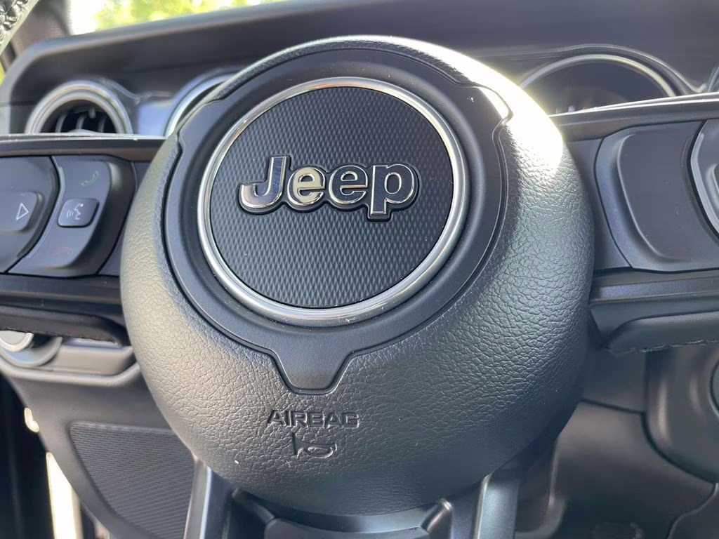 2022 Granite Crystal Metallic Clearcoat Jeep Wrangler Unlimited Sport Altitude 4X4 SUV