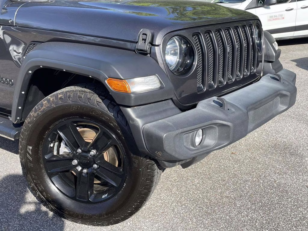 2022 Granite Crystal Metallic Clearcoat Jeep Wrangler Unlimited Sport Altitude 4X4 SUV