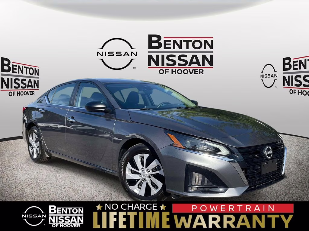 2025 Gun Metallic Nissan Altima 2.5 S FWD Sedan