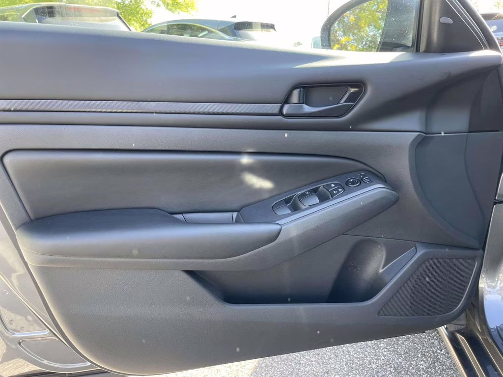 2025 Gun Metallic Nissan Altima 2.5 S FWD Sedan