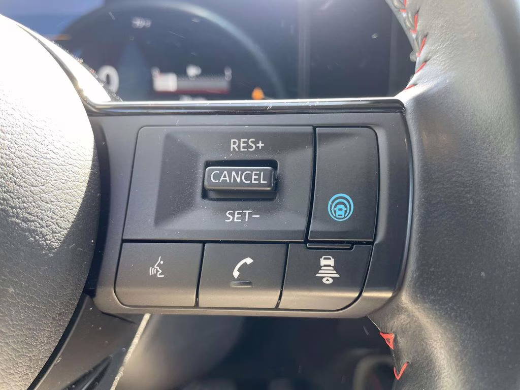 2025 Super Black Nissan Kicks SR AWD SUV