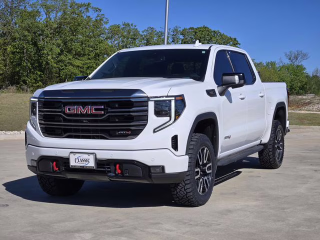 2023 Summit White GMC Sierra 1500 AT4 4X4 Truck