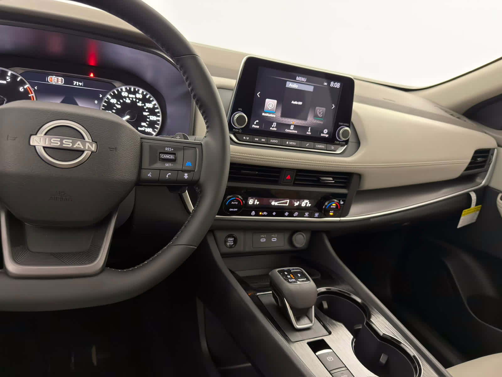 2026 Everest White Pearl Tricoat Nissan Rogue Dark Armor FWD SUV