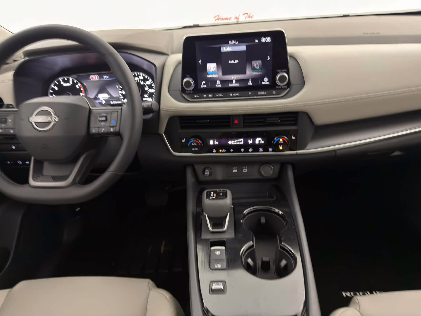 2026 Everest White Pearl Tricoat Nissan Rogue Dark Armor FWD SUV