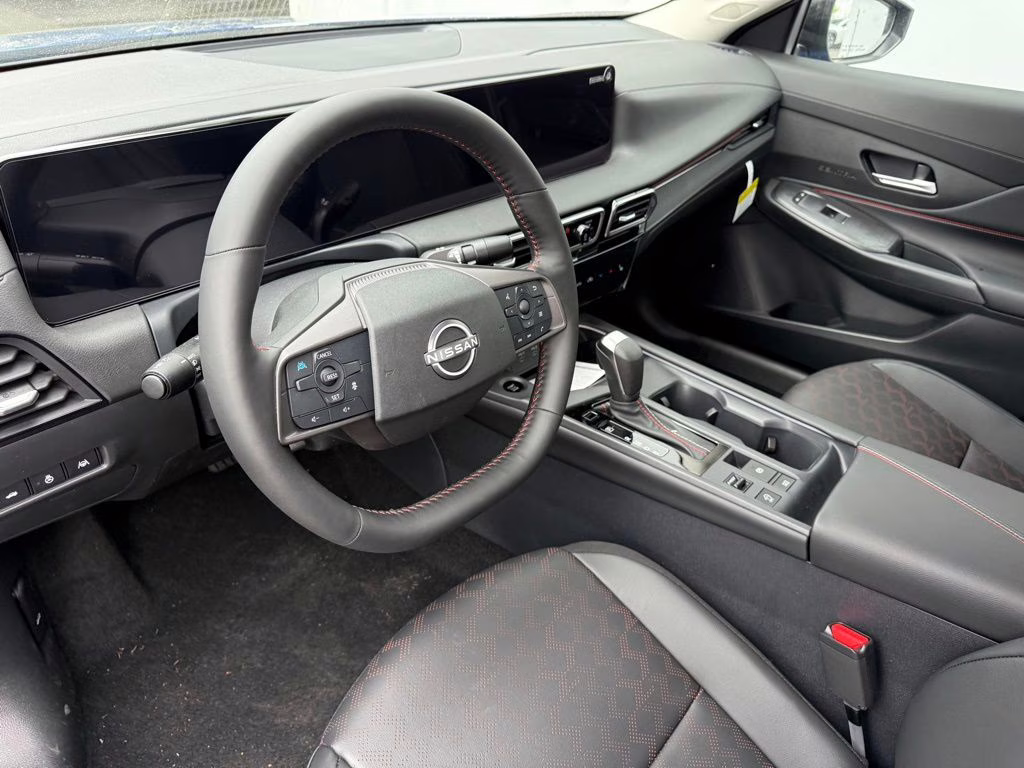 2026 Bluestone Pearl/Super Blk Nissan Sentra SR FWD Sedan