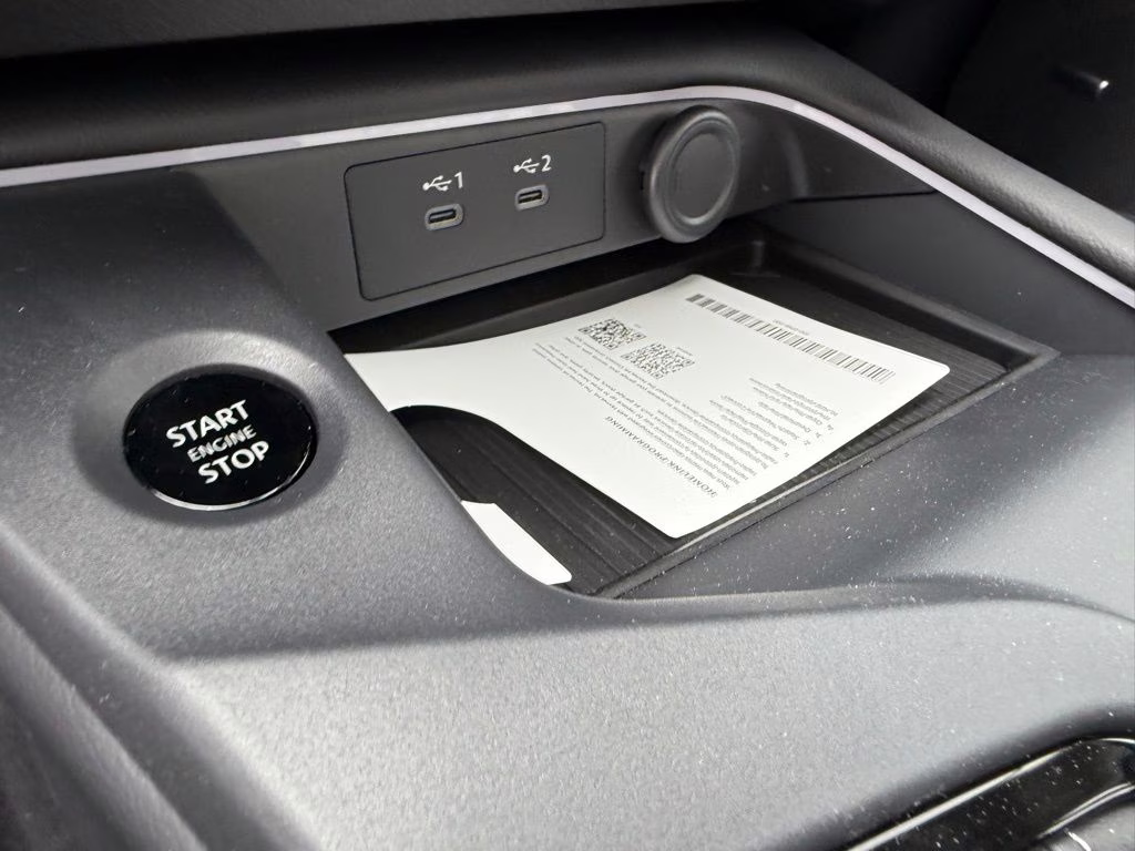 2026 Bluestone Pearl/Super Blk Nissan Sentra SR FWD Sedan