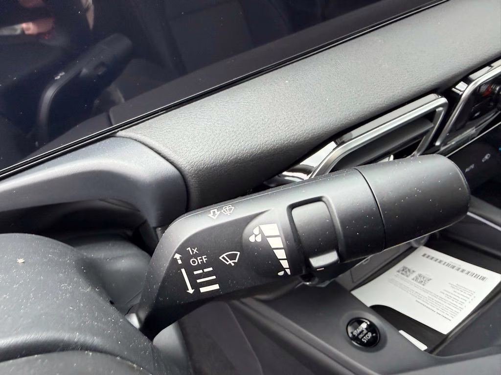 2026 Bluestone Pearl/Super Blk Nissan Sentra SR FWD Sedan