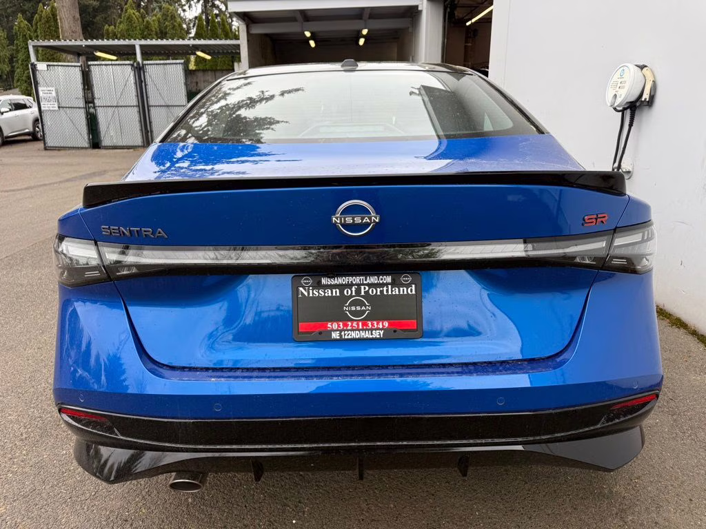 2026 Bluestone Pearl/Super Blk Nissan Sentra SR FWD Sedan