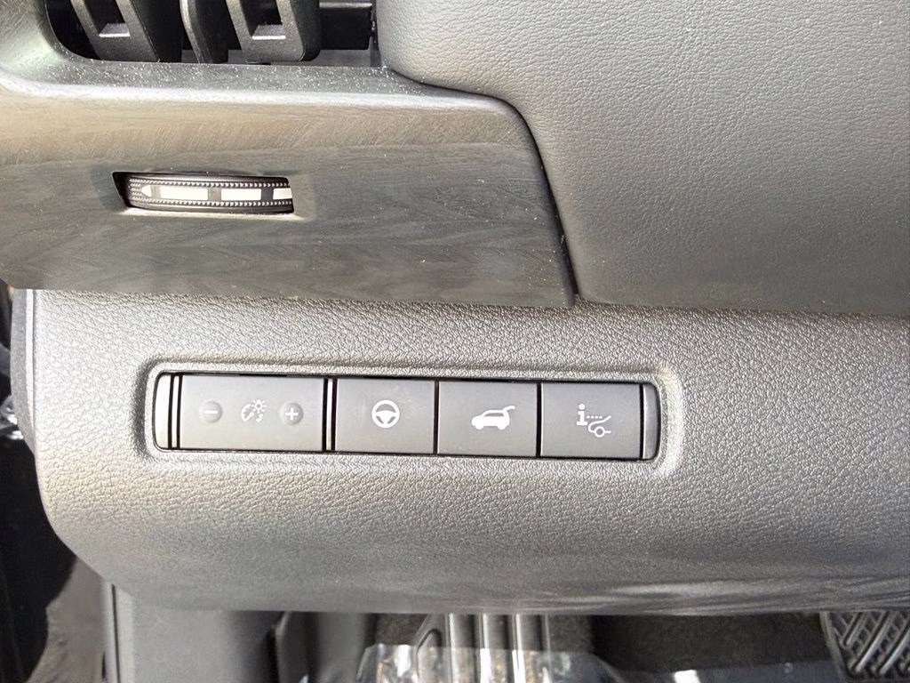 2026 Super Black Nissan Pathfinder Platinum 4X4 SUV