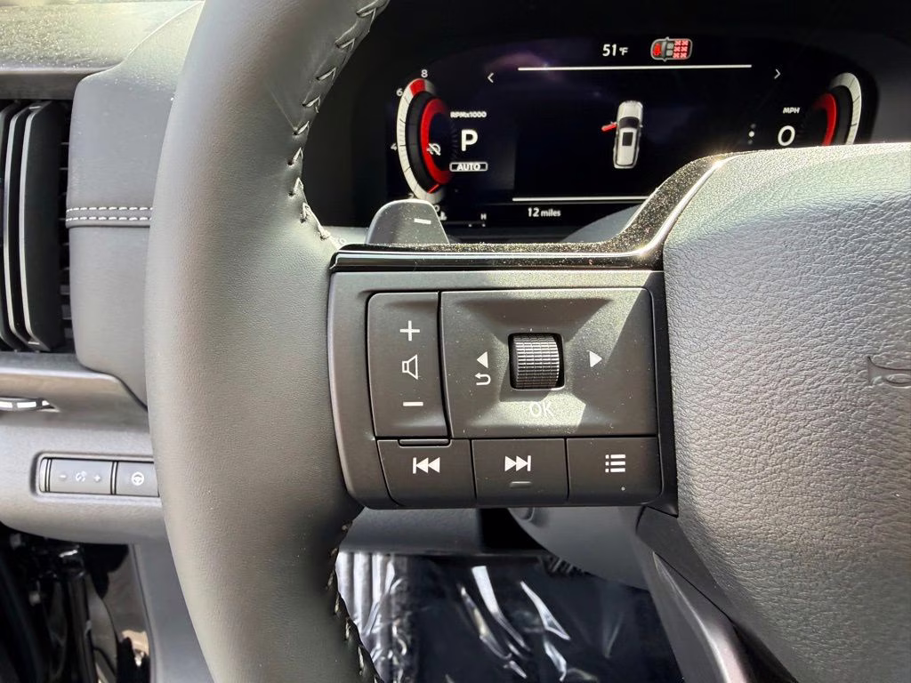 2026 Super Black Nissan Pathfinder Platinum 4X4 SUV