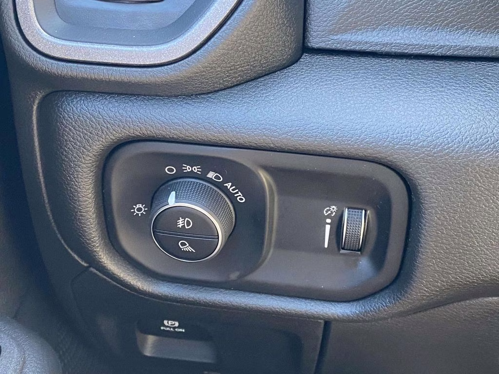 2026 Granite Crystal Metallic Clearcoat Ram 1500 Warlock 4X4 Truck