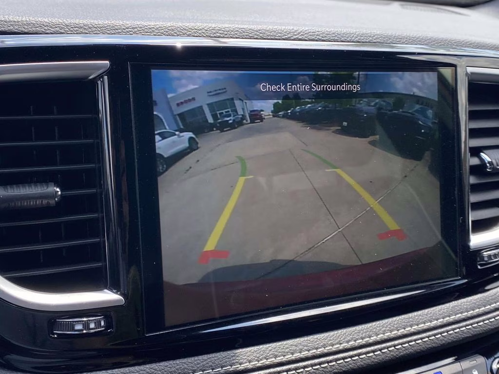 2026 Red Hot Pearlcoat Chrysler Pacifica Limited FWD Van