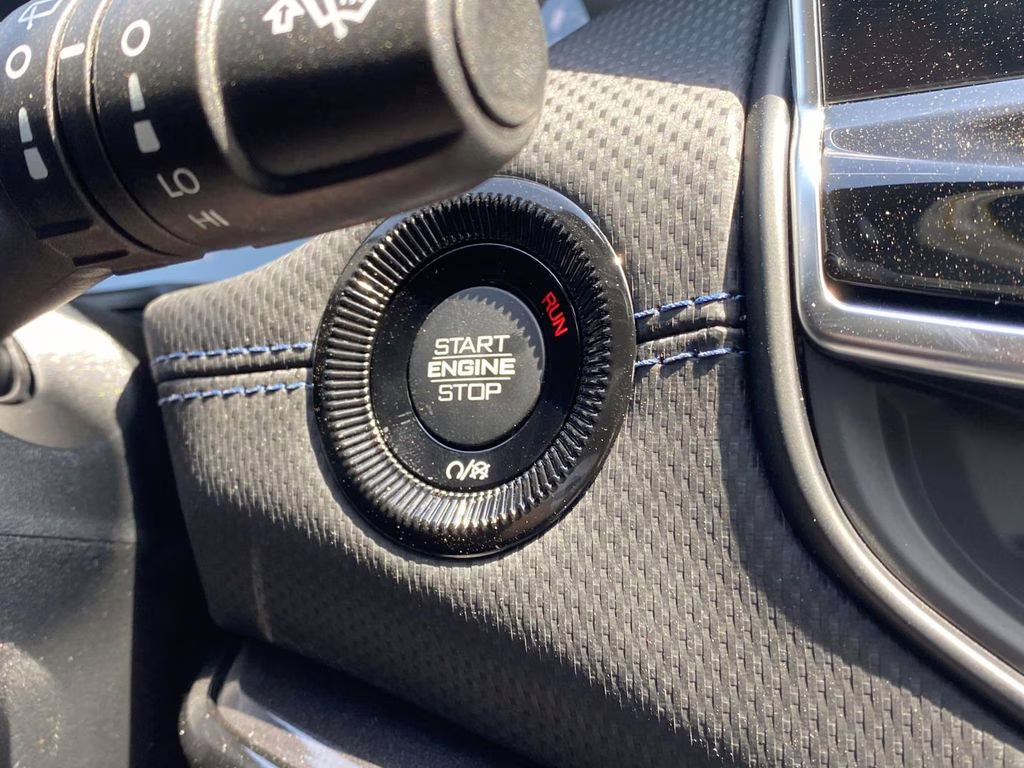 2026 Silver Zynith Metallic Clearcoat Jeep Compass Latitude Altitude 4X4 SUV