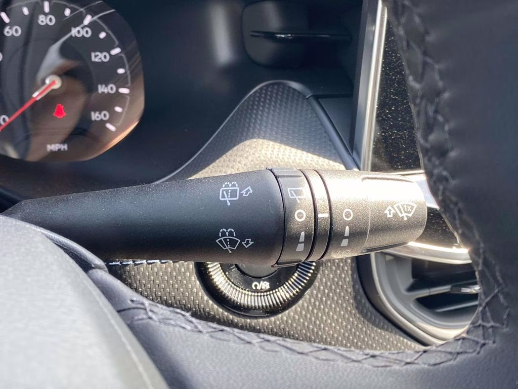 2026 Silver Zynith Metallic Clearcoat Jeep Compass Latitude Altitude 4X4 SUV