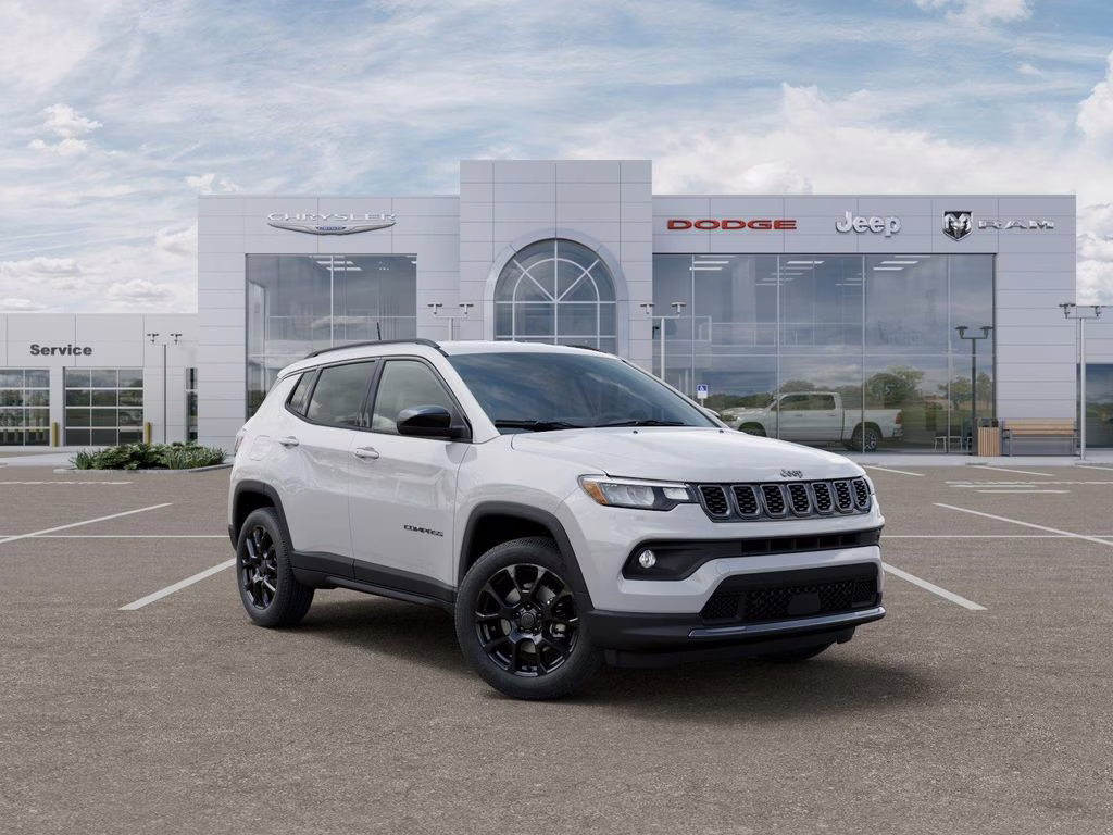 2026 Bright White Clearcoat Jeep Compass Latitude Altitude 4X4 SUV