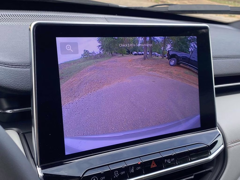 2026 Silver Zynith Metallic Clearcoat Jeep Compass Limited 4X4 SUV