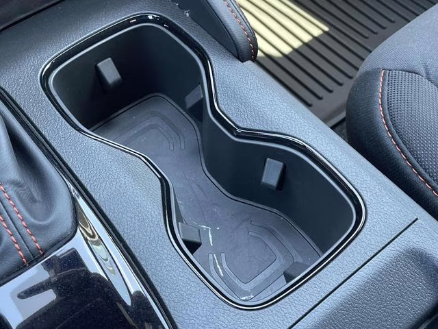 2025 Glacier White Nissan Frontier PRO-4X 4X4 Truck