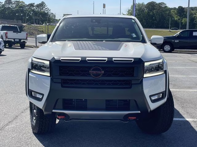 2025 Glacier White Nissan Frontier PRO-4X 4X4 Truck