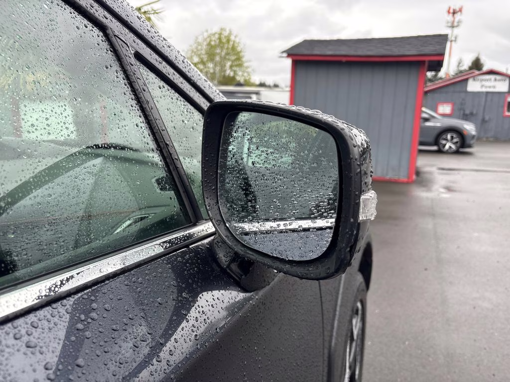 2018 Dark Gray Metallic Subaru Crosstrek 2.0i Limited AWD SUV