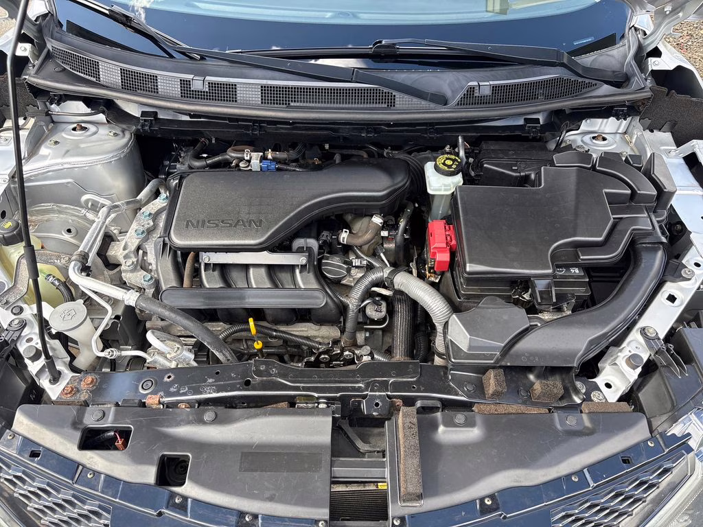 2019 Brilliant Silver Metallic Nissan Rogue Sport S AWD SUV