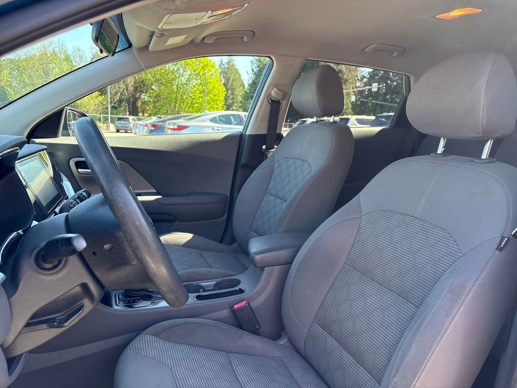 2021 Deep Cerulean Kia Niro LX FWD SUV