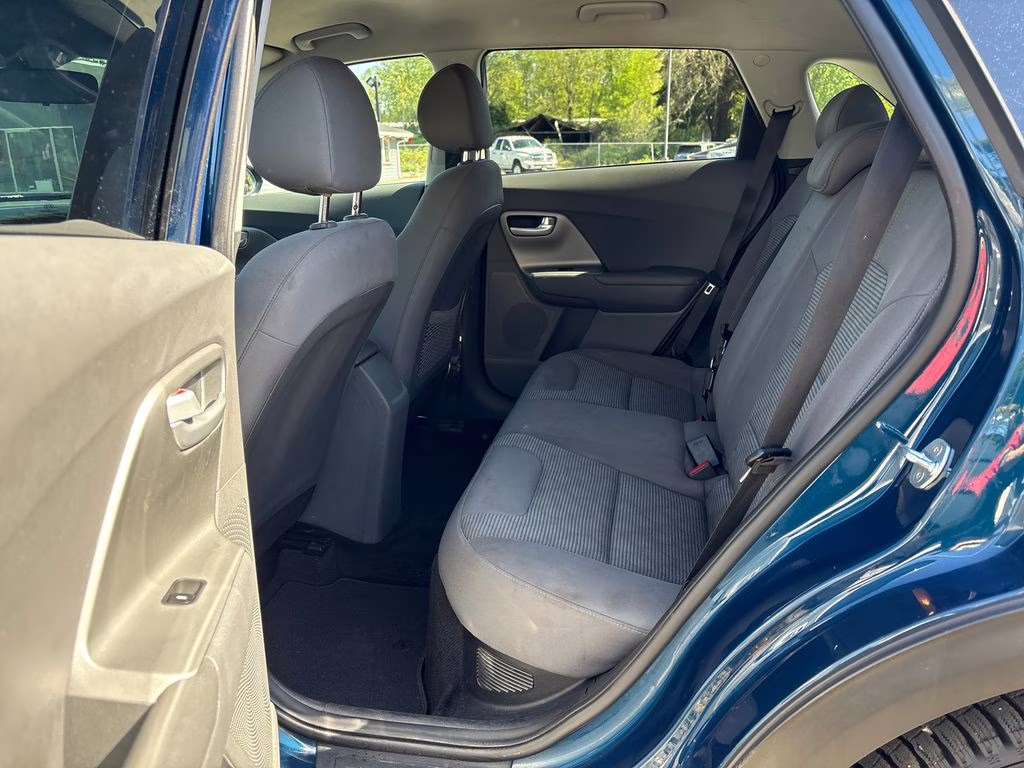 2021 Deep Cerulean Kia Niro LX FWD SUV
