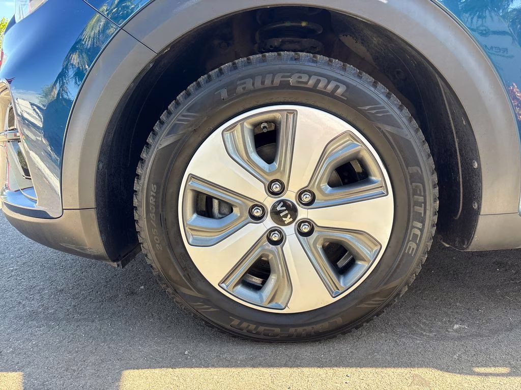 2021 Deep Cerulean Kia Niro LX FWD SUV