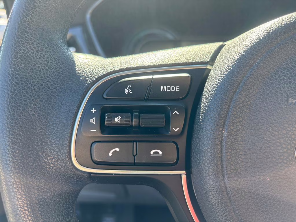 2021 Deep Cerulean Kia Niro LX FWD SUV