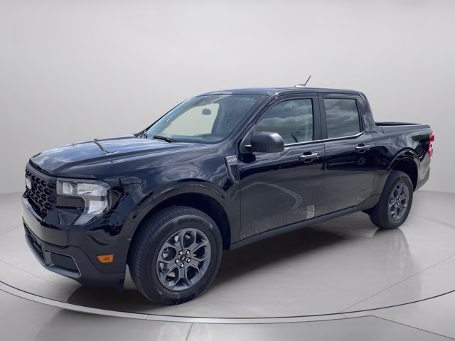 2026 Shadow Black Ford Maverick XLT FWD Truck