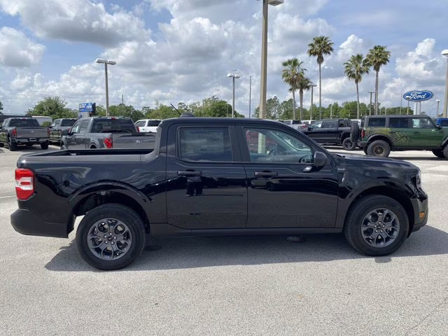2026 Shadow Black Ford Maverick XLT FWD Truck
