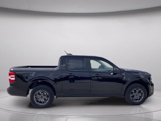 2026 Shadow Black Ford Maverick XLT FWD Truck