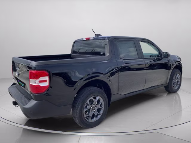 2026 Shadow Black Ford Maverick XLT FWD Truck