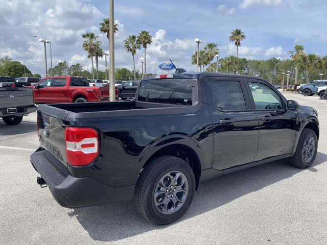 2026 Shadow Black Ford Maverick XLT FWD Truck