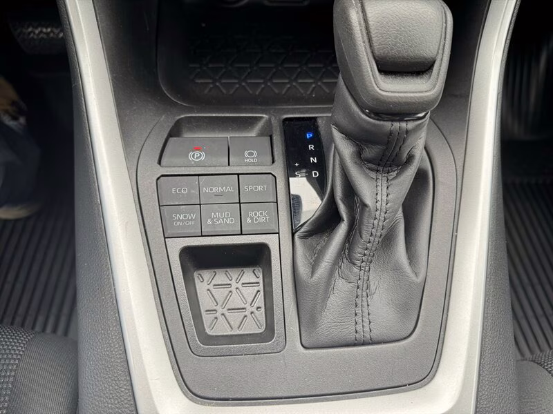 2022 Magnetic Gray Metallic Toyota RAV4 LE AWD SUV