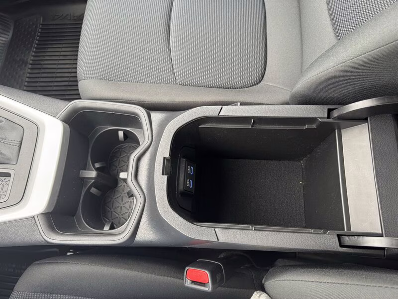 2022 Magnetic Gray Metallic Toyota RAV4 LE AWD SUV