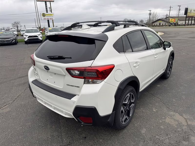 2020 Crystal White Pearl Subaru Crosstrek Limited AWD Crossover