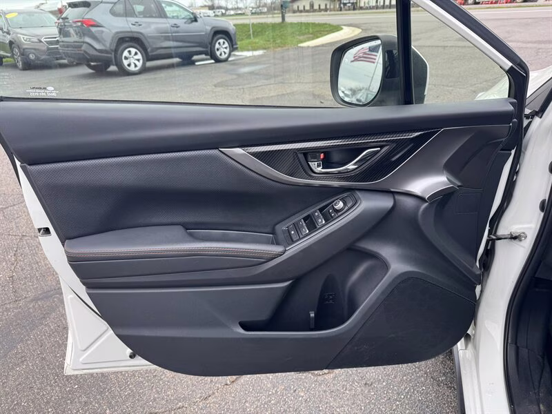 2020 Crystal White Pearl Subaru Crosstrek Limited AWD Crossover