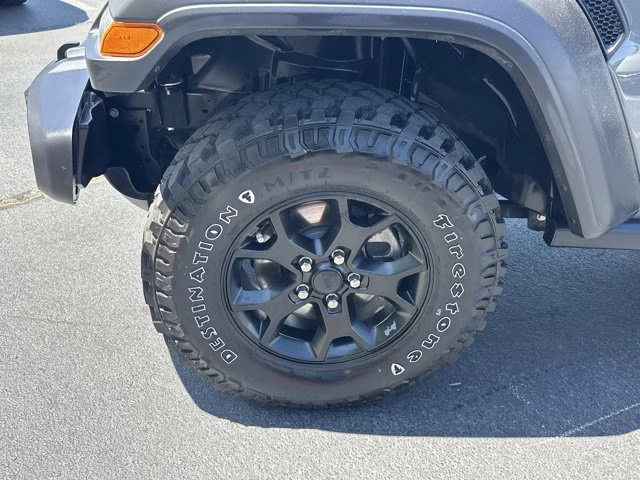 2021 Sting-Gray Clearcoat Jeep Wrangler Willys 4X4 Convertible