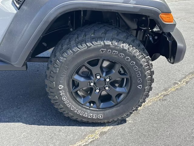 2021 Sting-Gray Clearcoat Jeep Wrangler Willys 4X4 Convertible